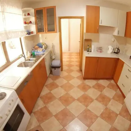 Sarajevo Villa With Garden, Kids Pool And Calm Area