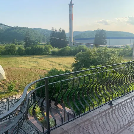 Relaxing Ilidza With Lush Garden & Bbq In Sarajevo Osenjace