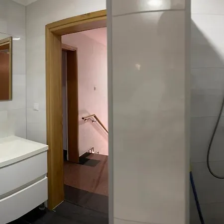 Sarajevo Villa With Garden, Kids Pool And Calm Area * Osenjace