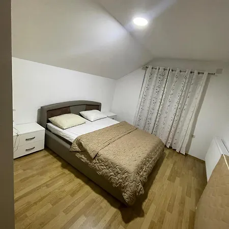 Sarajevo Villa With Garden, Kids Pool And Calm Area Villa Osenjace
