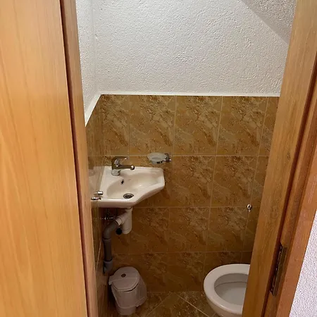 Sarajevo Villa With Garden, Kids Pool And Calm Area